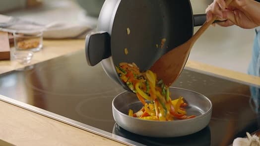 Non-stick Pan with lid, 24 cm iCook™ video